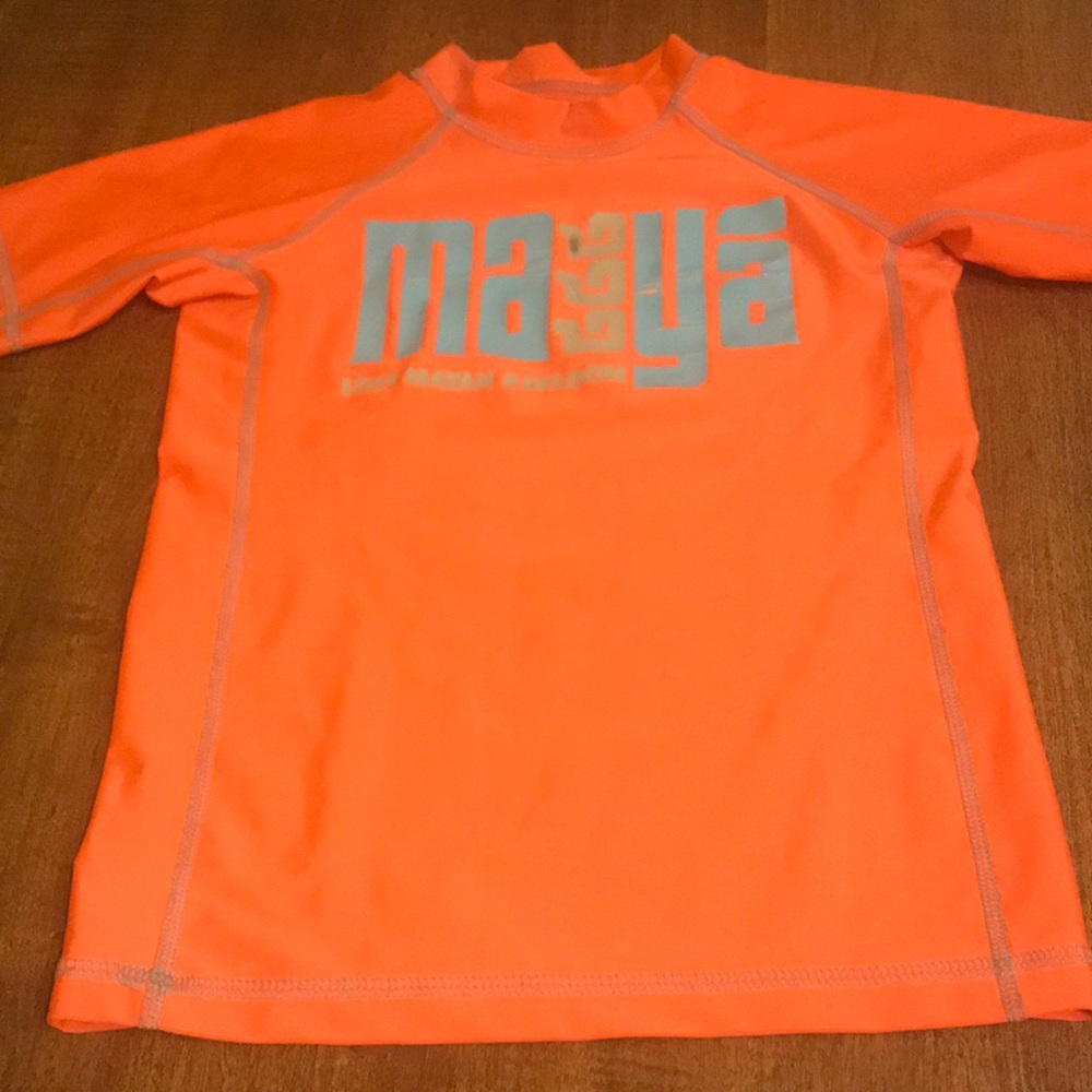 Boys medium swim shirt